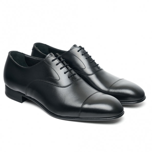 Capped Oxford Dress Shoes in Black Calf Leather